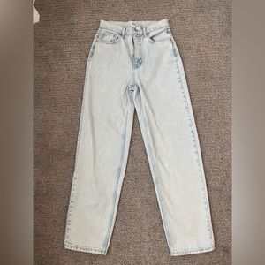 Wide leg dad jeans